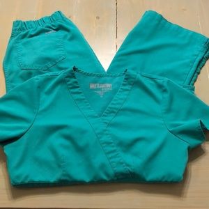 Grey’s Anatomy Scrub Set - Jade Jewel